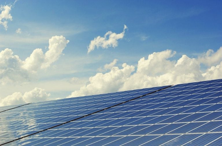 Razpis za sofinanciranje gradnje sončnih elektrarn