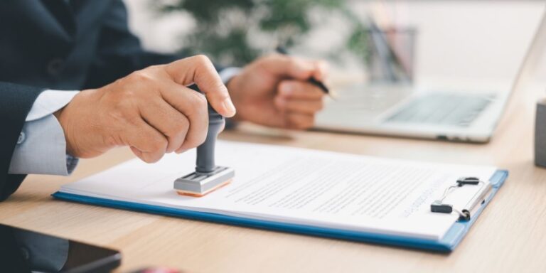 Razpis za nepovratna sredstva: vavčer za pridobitev certifikatov