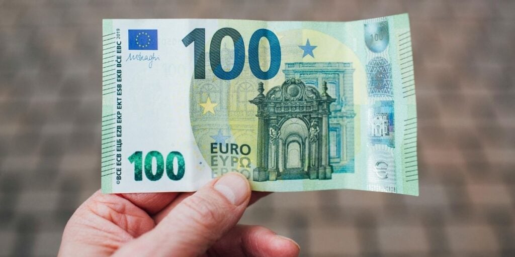 Kakšna je minimalna višina regresa za leto 2026?