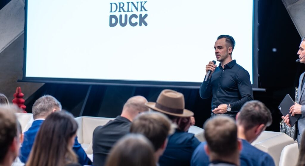 Maj Schoffmann DrinkDuck